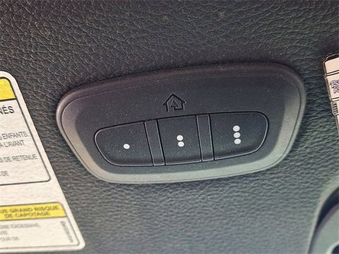 Used 2018 Jeep Wrangler Unlimited Sport S image 24