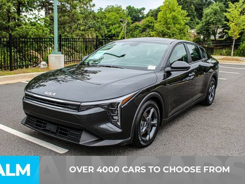 Used 2025 Kia K4 FWD image 3