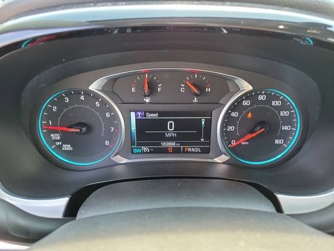 Used 2019 Chevrolet Traverse LT w/ LPO, Floor Liner Package AWD/4WD image 10