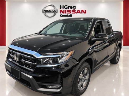 Used 2025 Honda Ridgeline RTL image 3