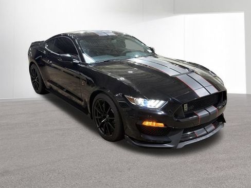 Used 2017 Ford Mustang Shelby GT350 w/ Electronics Package RWD image 35