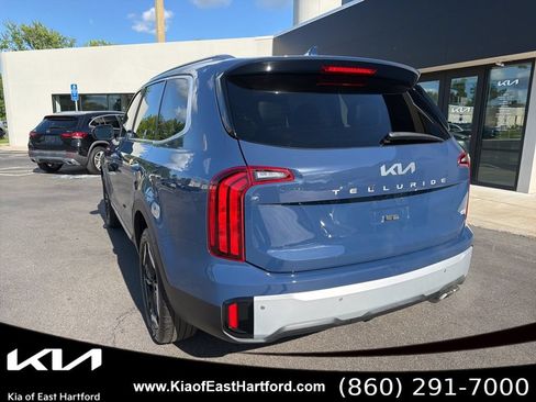 Certified 2023 Kia Telluride S w/ S Sunroof Package AWD/4WD image 10