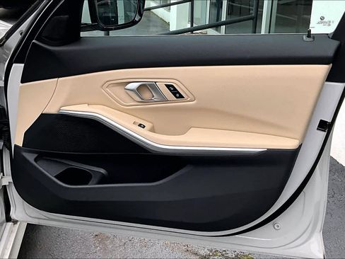 Certified 2024 BMW 330i Sedan w/ Premium Package image 24