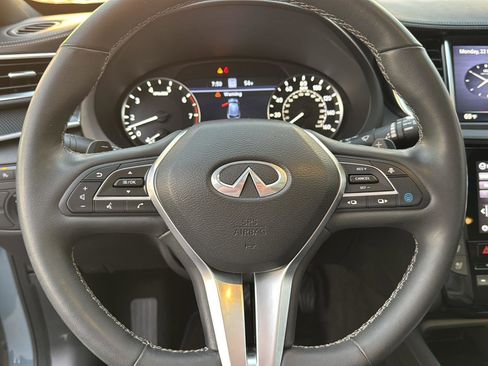 Used 2023 INFINITI QX50 Sport image 17