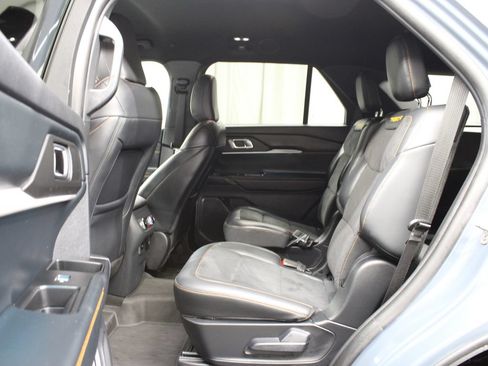 Used 2026 Ford Explorer Tremor w/ Tremor Convenience Package AWD/4WD image 17