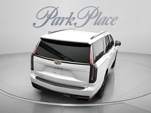 Used 2023 Cadillac Escalade Sport Platinum AWD/4WD image 16
