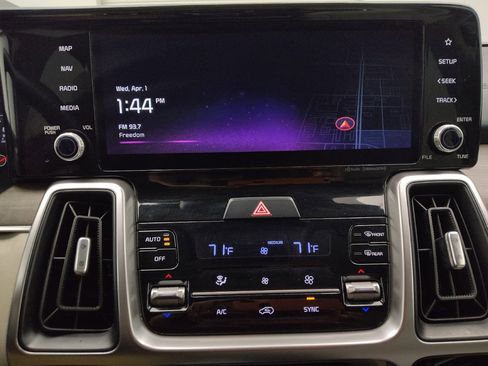 Used 2023 Kia Sorento EX w/ Panoramic Sunroof Package FWD image 25