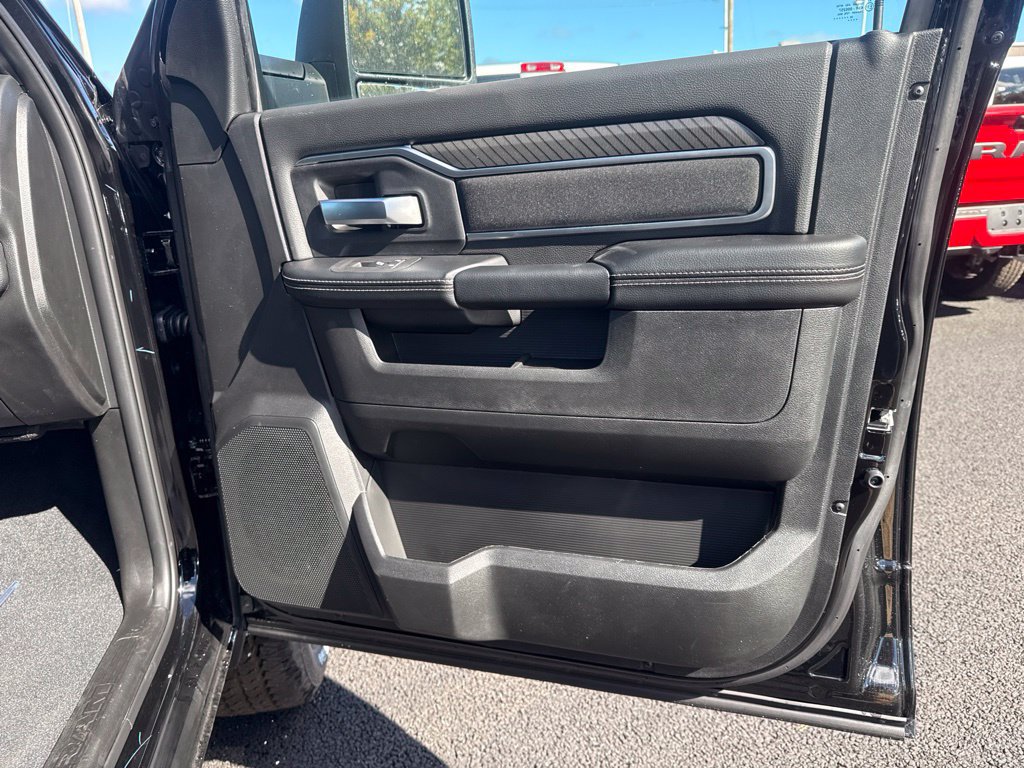 New 2027 RAM 2500 Big Horn AWD/4WD image 27