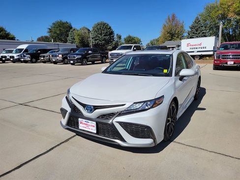 Used 2023 Toyota Camry XSE w/ Navigation Package image 14