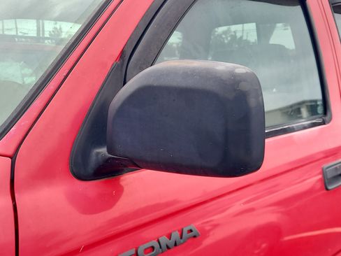 Used 2002 Toyota Tacoma PreRunner image 5