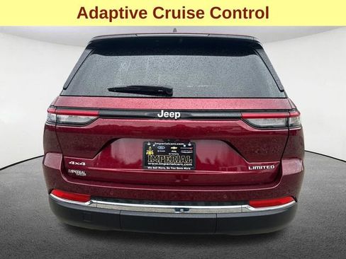Used 2024 Jeep Grand Cherokee Limited AWD/4WD image 9