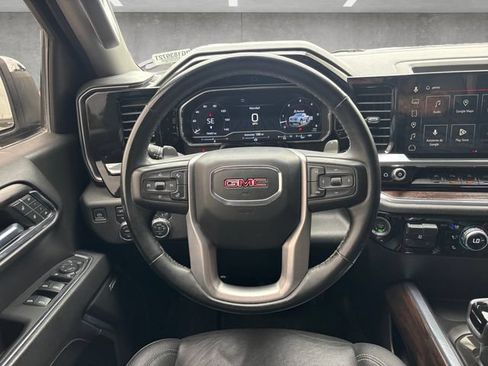 Used 2024 GMC Sierra 1500 SLT AWD/4WD image 27