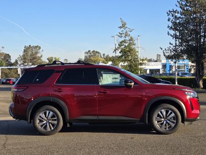 New 2026 Nissan Pathfinder SL