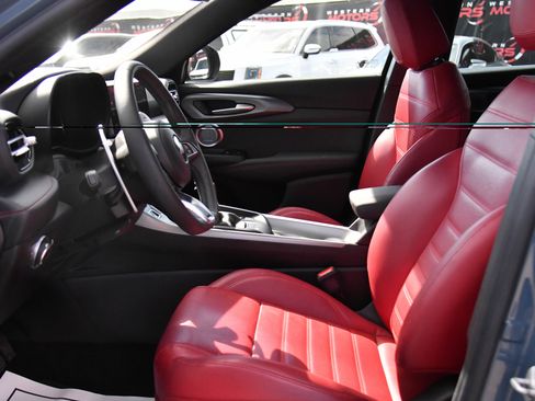 Used 2024 Dodge Hornet R/T Plus AWD/4WD image 18