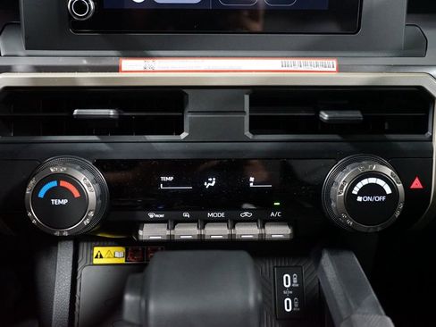 New 2026 Toyota Tacoma SR5 AWD/4WD image 22