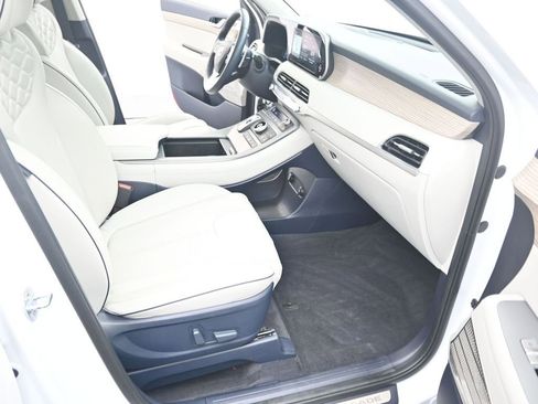 Used 2021 Hyundai Palisade Limited image 22