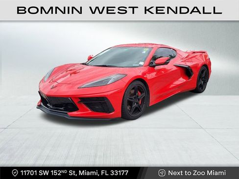 Used 2021 Chevrolet Corvette Stingray Coupe w/ Z51 Performance Package image 2
