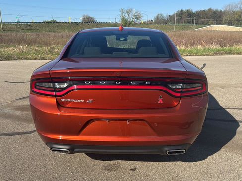 Used 2021 Dodge Charger SXT w/ Cold Weather Package image 4