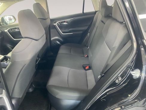 Used 2019 Toyota RAV4 XLE image 13