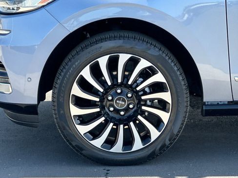 Certified 2022 Lincoln Navigator L Black Label AWD/4WD image 27