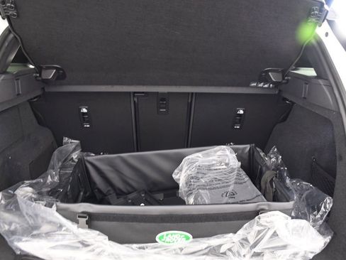 New 2026 Land Rover Range Rover Evoque S image 24