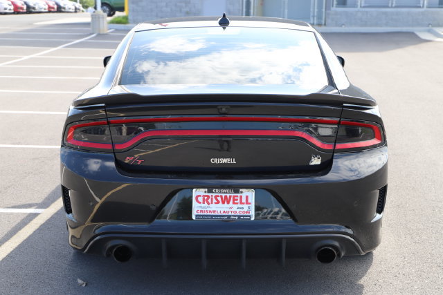 Used 2016 Dodge Charger R/T Scat Pack w/ Beats Audio Group RWD image 3