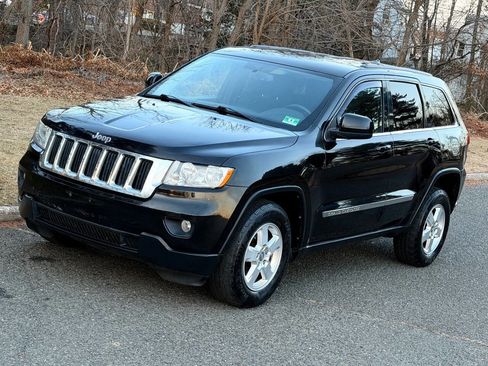 Used 2012 Jeep Grand Cherokee Laredo image 16