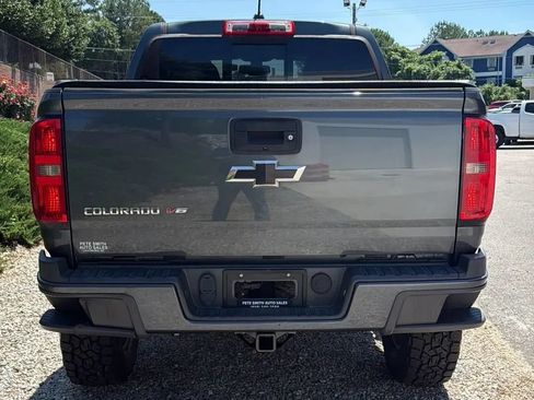 Used 2017 Chevrolet Colorado Z71 AWD/4WD image 8
