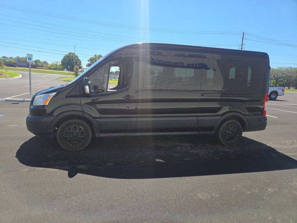 Used 2016 Ford Transit 350 XLT RWD image 5
