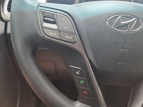 Used 2017 Hyundai Santa Fe SE w/ Cargo Package FWD image 25