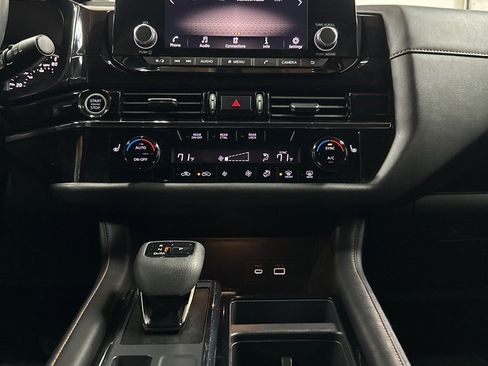 Used 2024 Nissan Pathfinder Rock Creek image 24