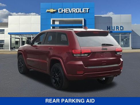 Used 2020 Jeep Grand Cherokee Altitude AWD/4WD image 7