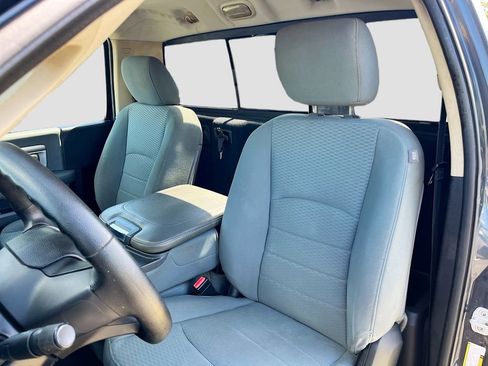 Used 2013 RAM 1500 Express RWD image 17