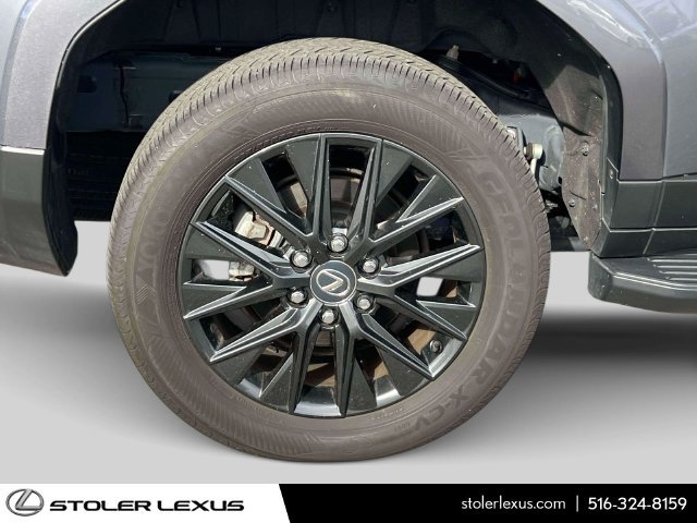 Used 2024 Lexus GX 550 w/ Cold Area Package AWD/4WD image 11