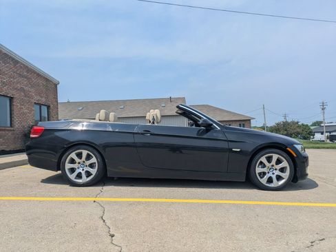 Used 2009 BMW 335i Convertible RWD image 4
