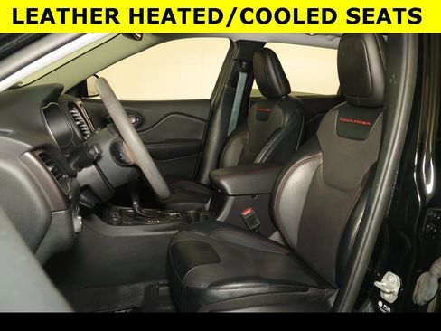 Used 2022 Jeep Cherokee Trailhawk w/ Sun, Sound & Nav Group image 4