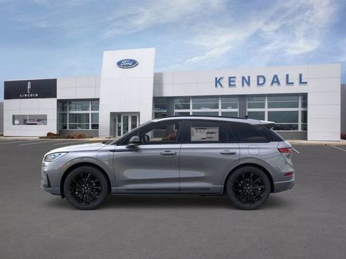 New 2025 Lincoln Corsair Grand Touring w/ Equipment Group 301A image 3