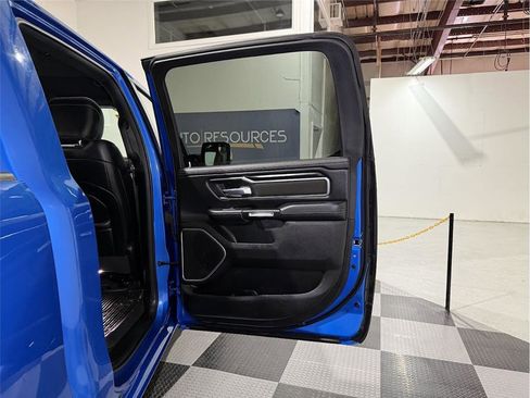 Used 2023 RAM 1500 Laramie image 29