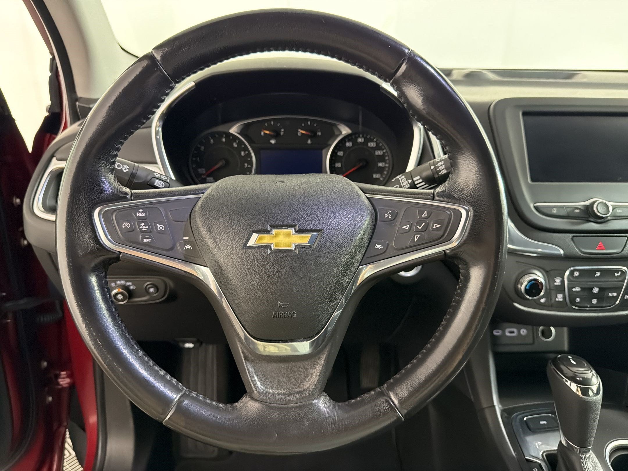 Used 2021 Chevrolet Equinox LT AWD/4WD image 26