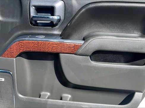 Used 2017 GMC Sierra 1500 SLT w/ SLT Premium Package image 22