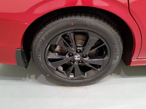 Used 2023 Honda Odyssey Sport image 41