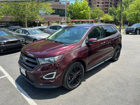 Used 2018 Ford Edge Sport w/ Equipment Group 401A AWD/4WD image 4