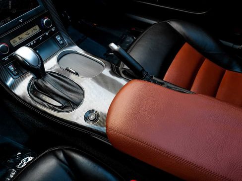 Used 2010 Chevrolet Corvette Grand Sport w/ Preferred Equipment Group RWD image 22