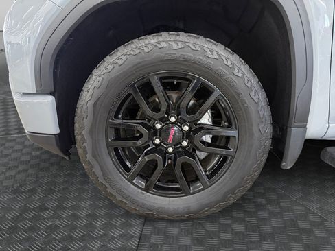 Used 2024 GMC Sierra 1500 Elevation w/ Elevation Premium Package AWD/4WD image 31
