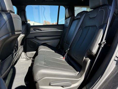 New 2025 Jeep Grand Cherokee L Limited w/ Trailer Tow Package image 25