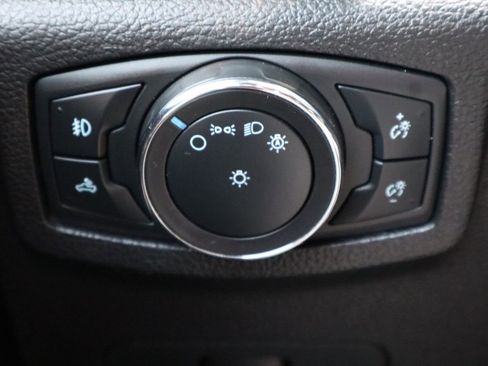 Used 2017 Ford F250 Lariat w/ Lariat Value Package image 28