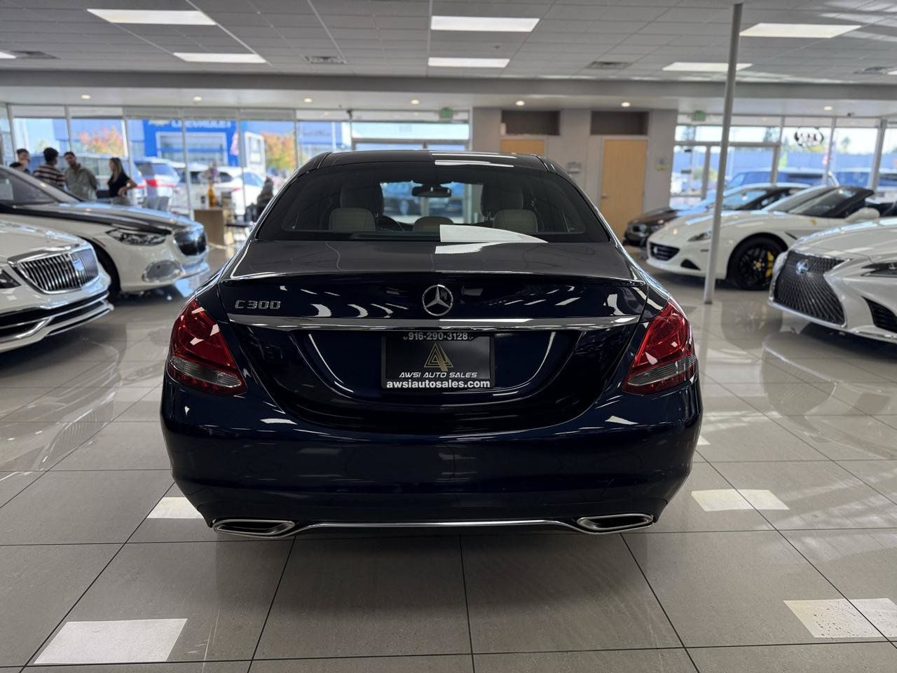 Used 2018 Mercedes-Benz C 300 Sedan w/ Multimedia Package image 5