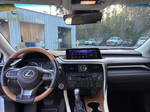 Used 2017 Lexus RX 350 FWD w/ Premium Package image 9