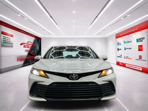 Used 2023 Toyota Camry LE FWD image 3