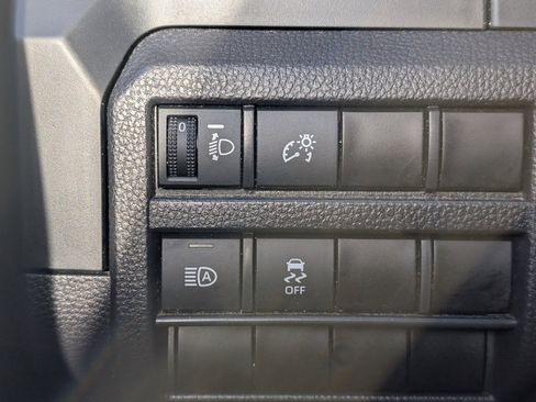 Used 2024 Toyota Tacoma SR image 14